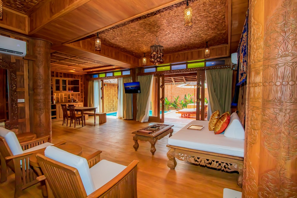 Garden Pool Villa