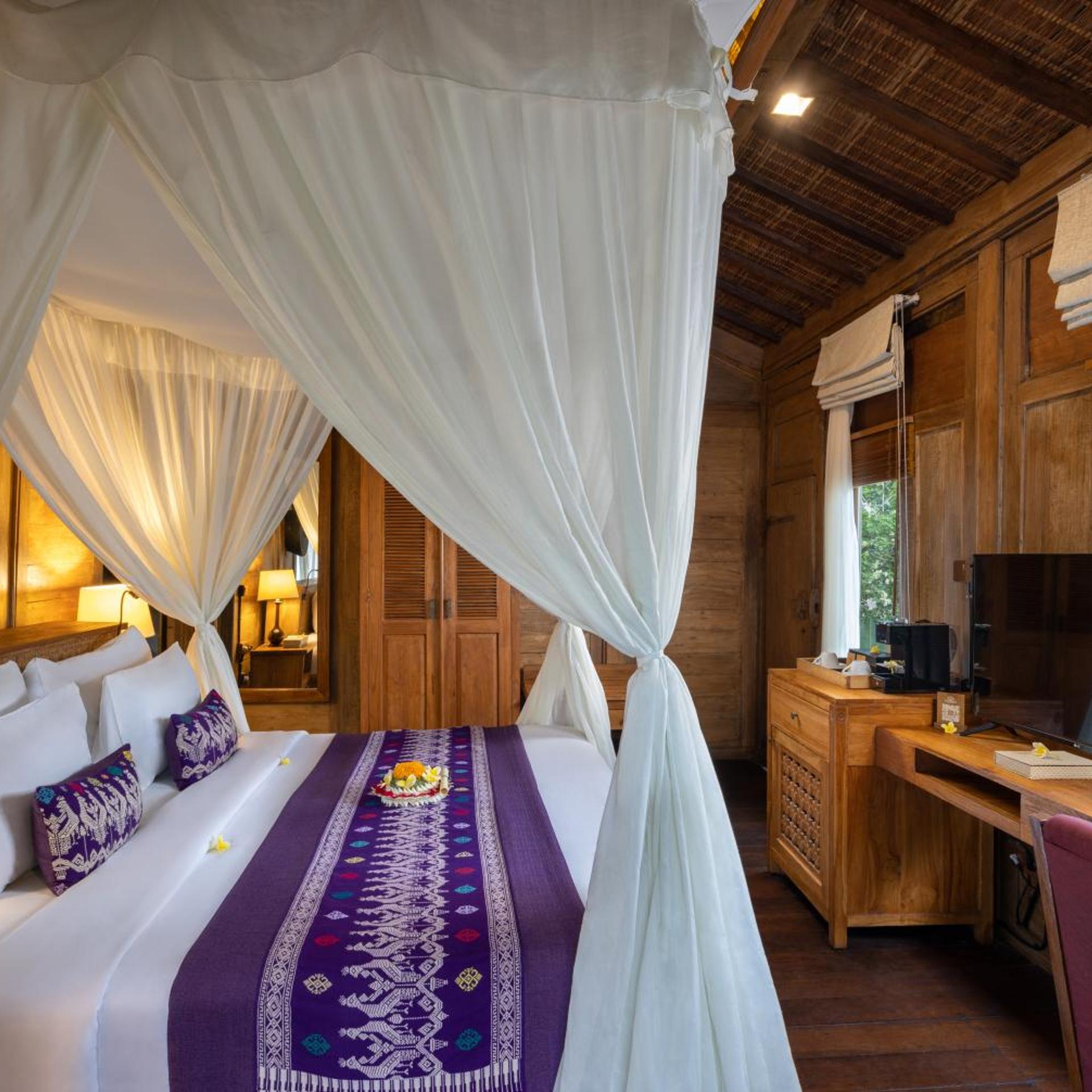 1 Bedroom, Wooden, Villa, Living Area, with Pool