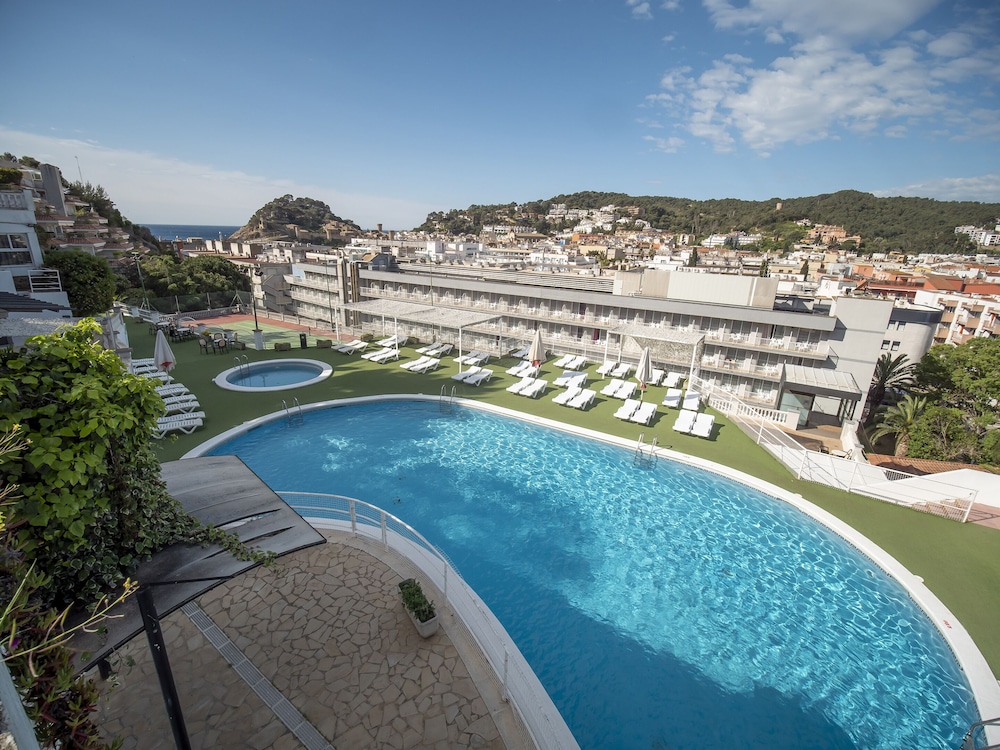 Hotel Don Juan Tossa 61/64
