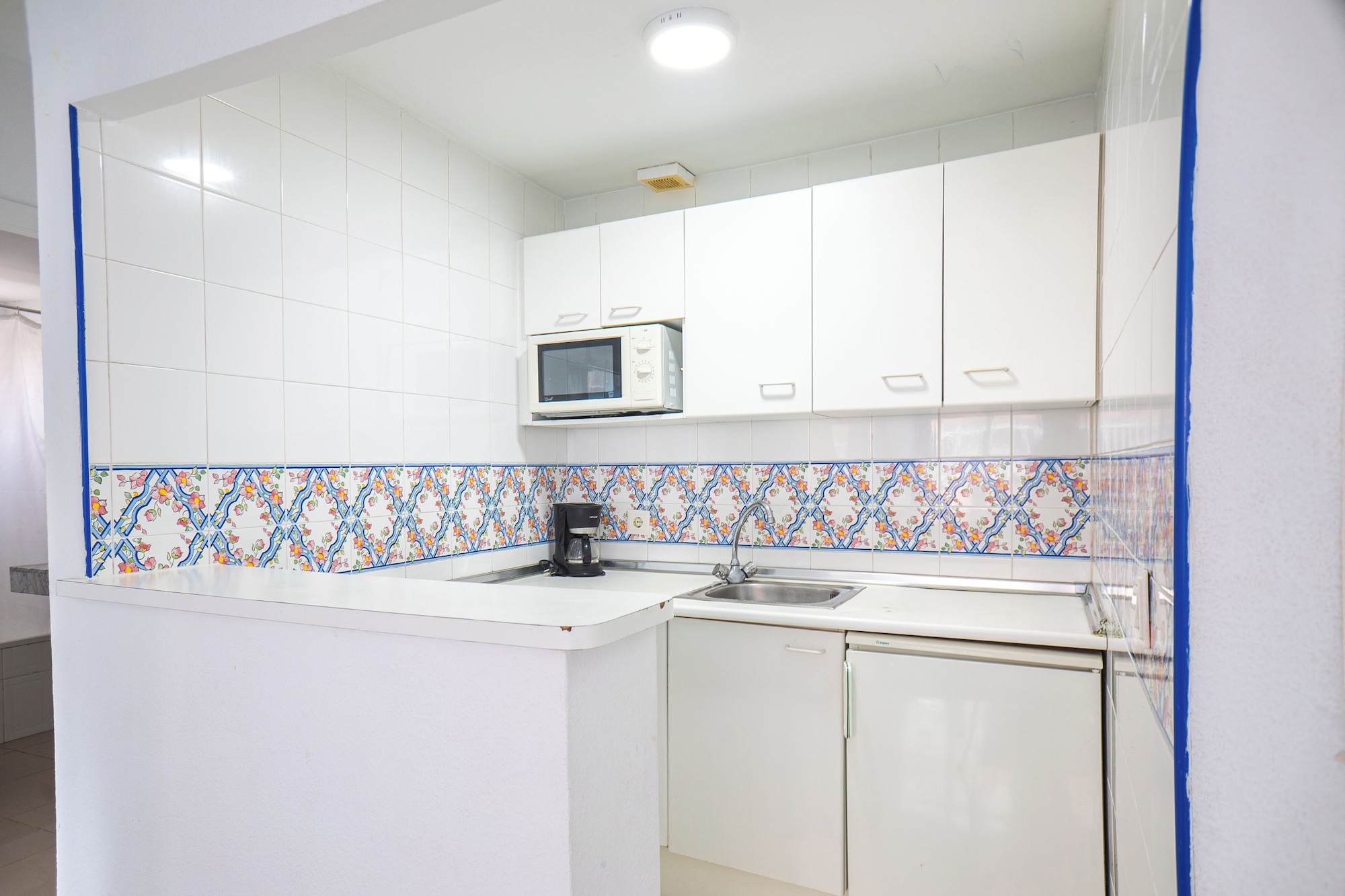 2 Bedrooms, Apartment, 4 Beds, Sofa, Balcony, El Velero Apartments 3/3