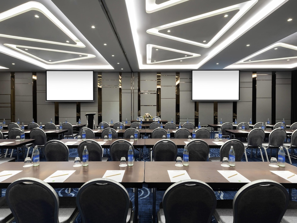 Ibis Styles Bangkok Ratchada 62/74