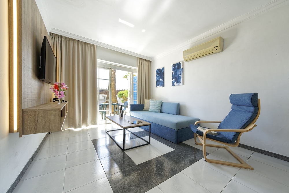 BLUESEA El Dorado Apartments 22/50