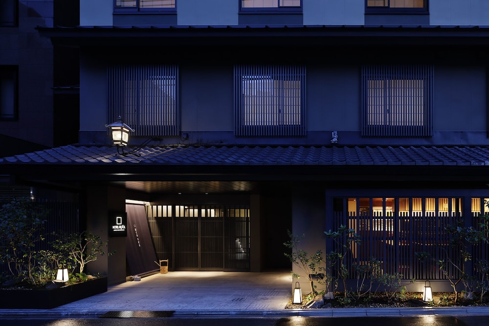 ホテルリソル京都 四条室町 写真1