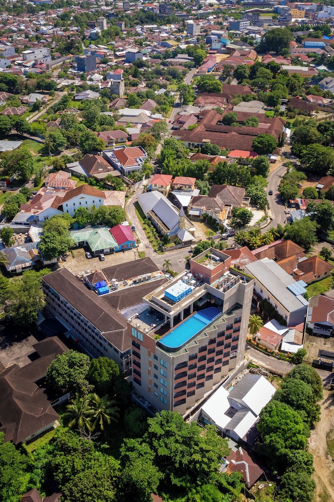 Golden Tulip Essential Belitung 6/59