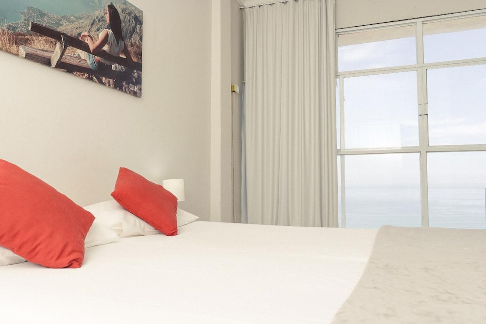 Clh Suites Domingos Ferreira 25/67