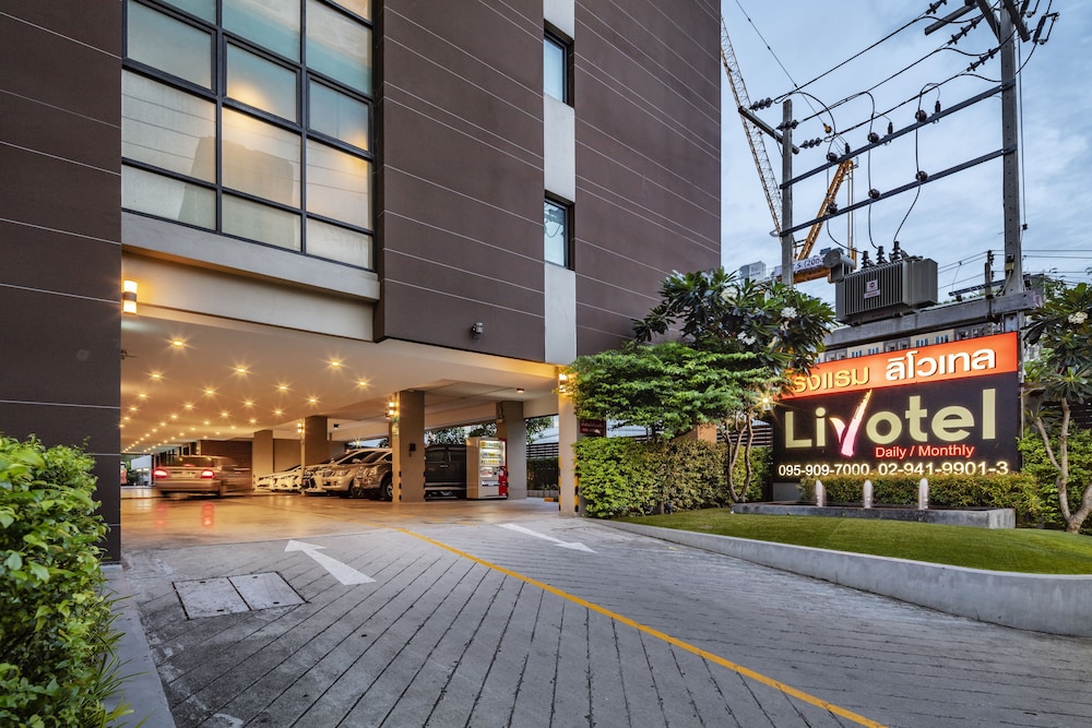 Livotel Hotel Kaset Nawamin Bangkok 61/68