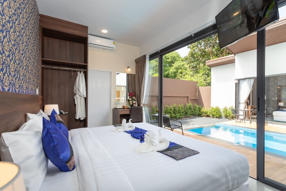 4 BEDROOMS, FAMILY, VILLA, PRIVATE POOL