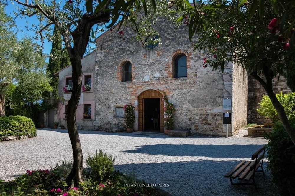 Hotel Fiordaliso 62/64