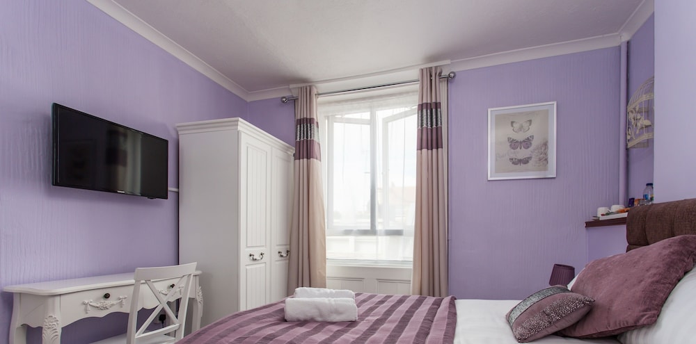 Brighton Surf Guest House 21/50