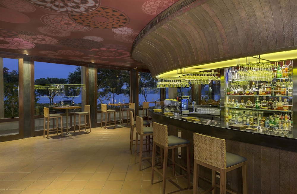 Anantara Kalutara Resort 56/73