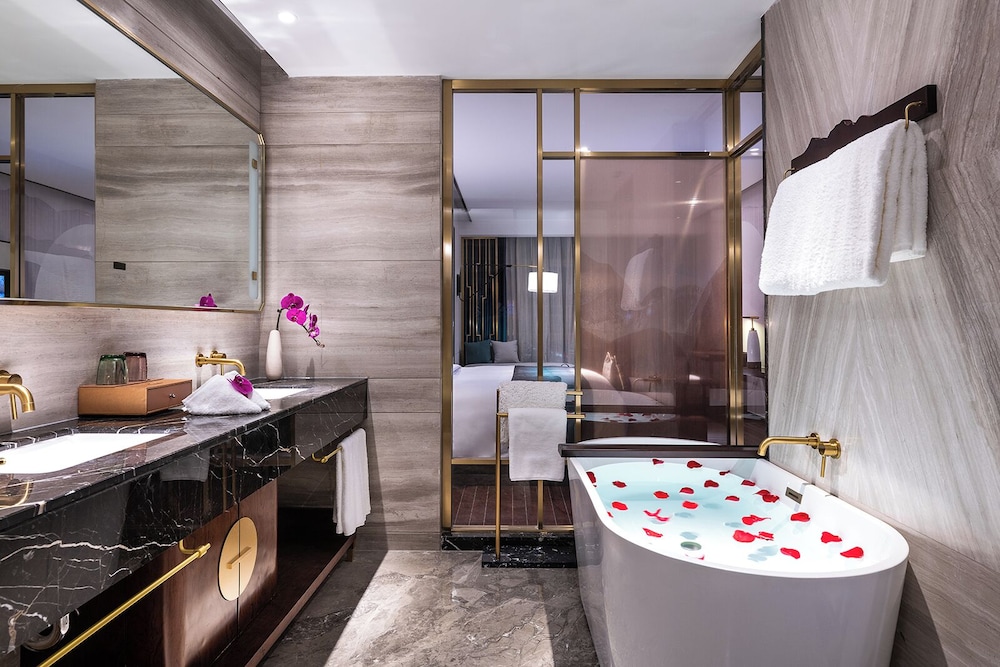 New Century Hotel Binjiang Hangzhou 44/46