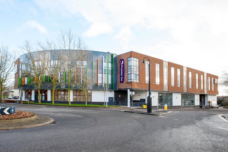 Premier Inn Trowbridge 34/39