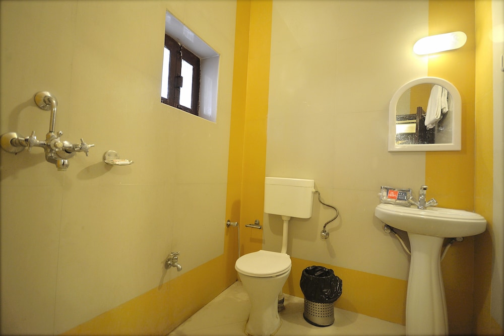 Hotel Rajputana Palace 27/29