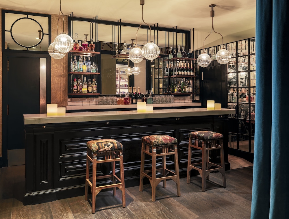 H10 Catalunya Plaza Boutique Hotel 57/73