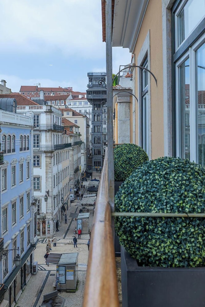 Hotel Santa Justa Lisboa 65/68