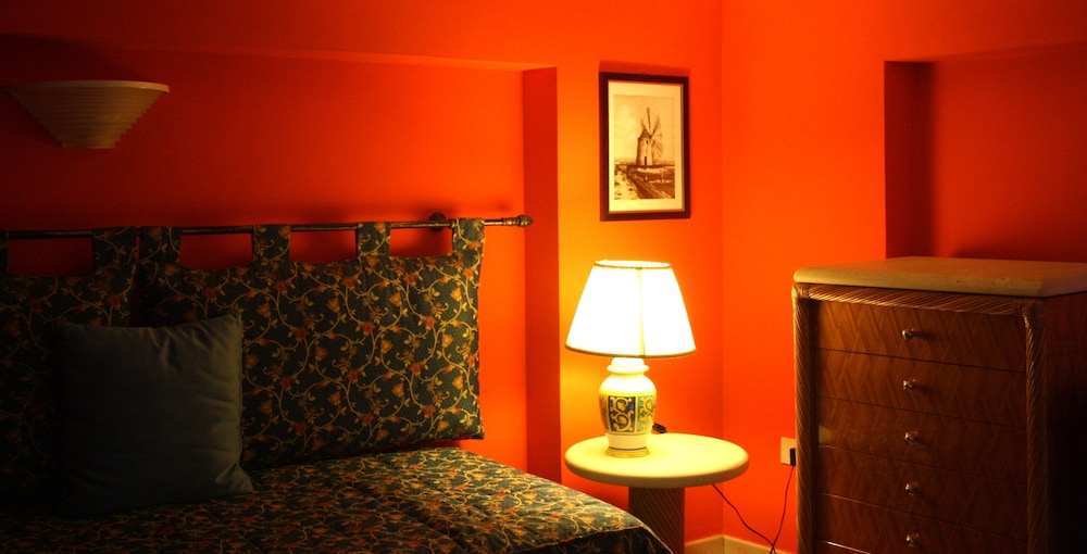 Hotel Elimo 25/72