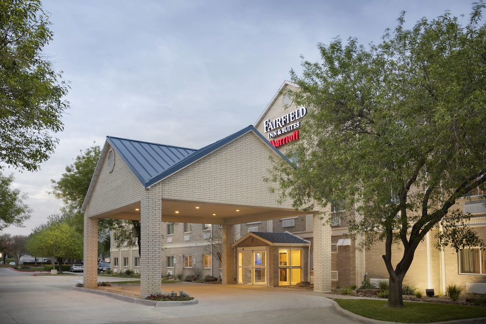 Fairfield Inn & Suites Dallas Plano 4/34