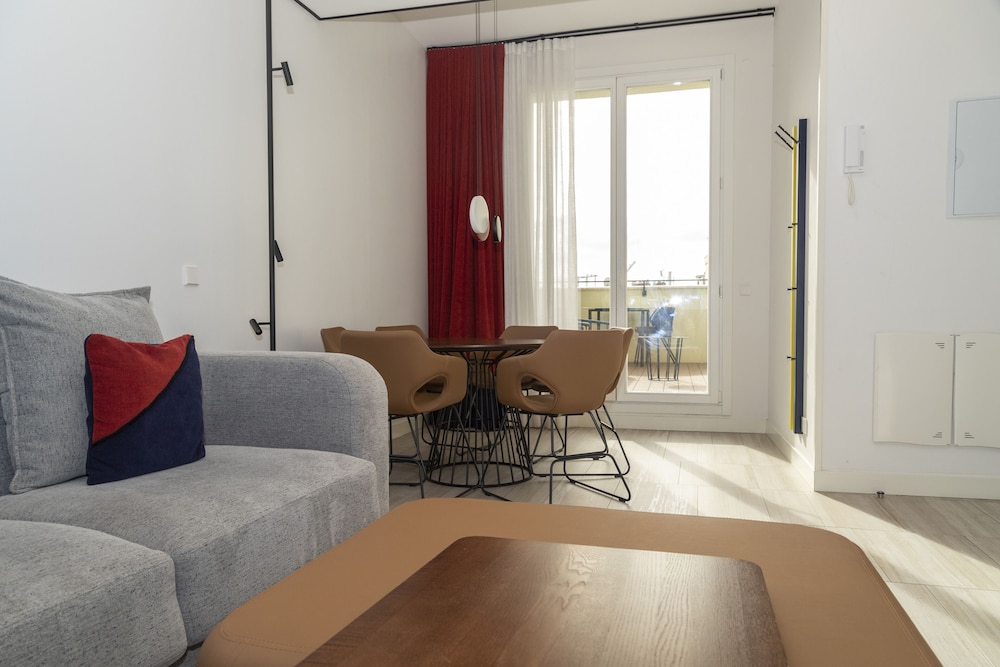 Smartrental Collection Gran Via Centric 27/50