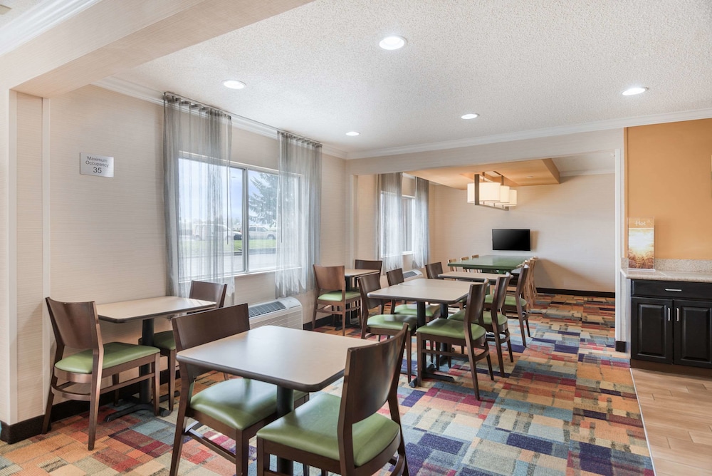Quality Inn & Suites Bozeman 34/40