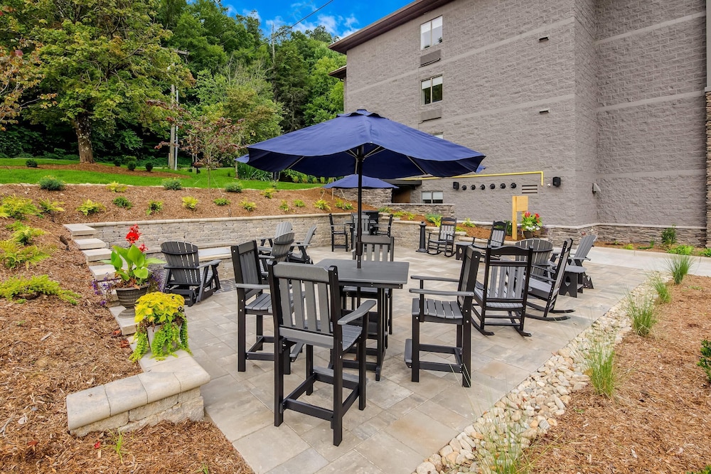Graystone Lodge, an Ascend Collection Hotel 37/50