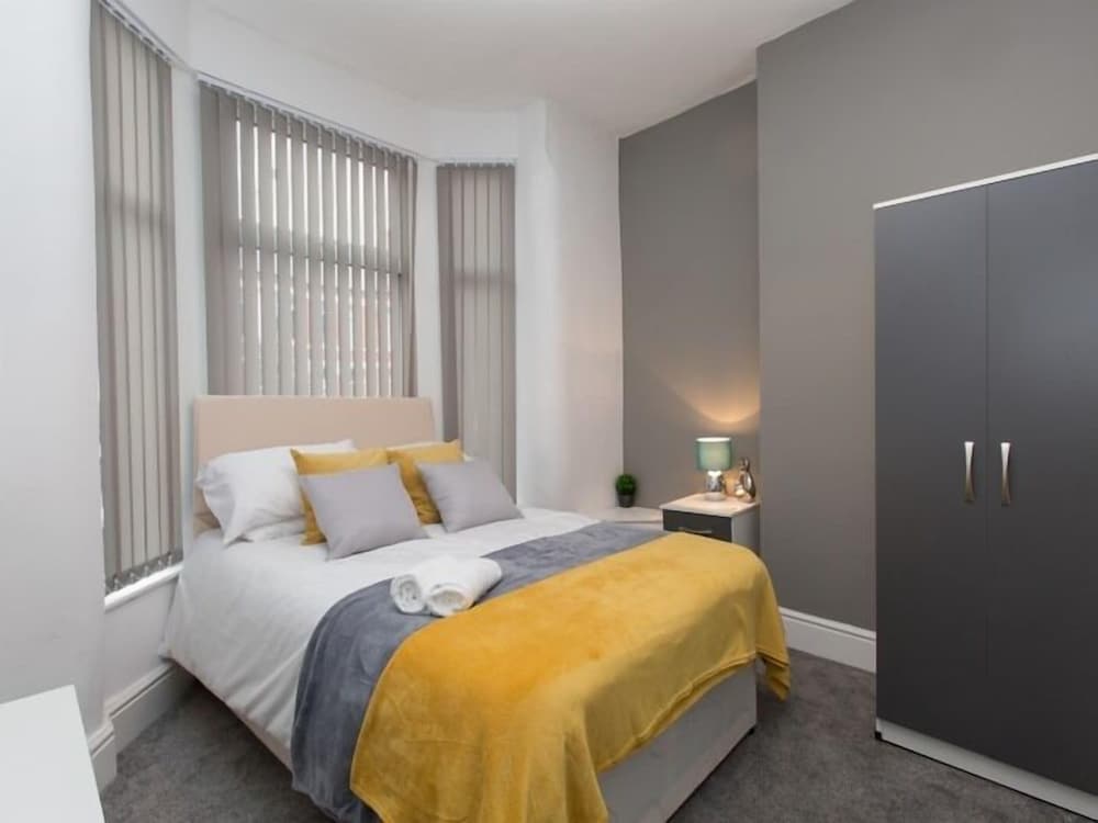 Townhouse @166 Ruskin Rd 8/32