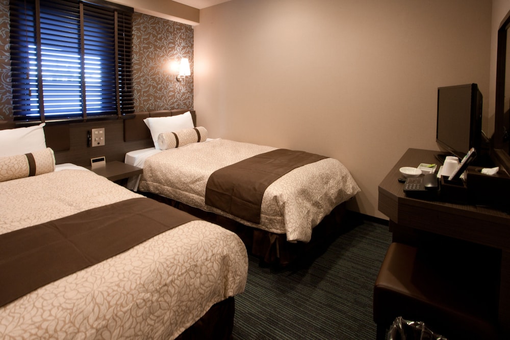 ECONOMY, TWIN BEDS, SMOKING