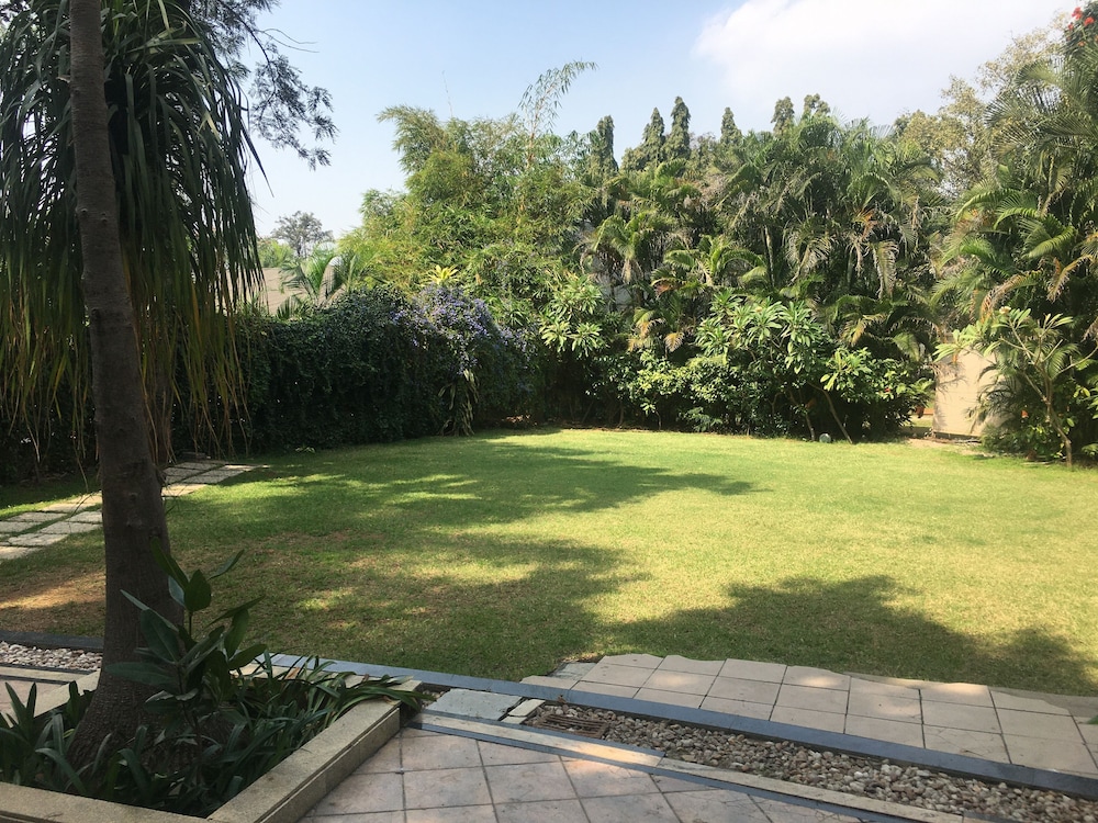 The Manohar Hyderabad 43/44