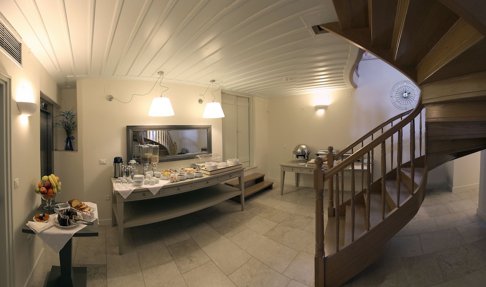Grand Sarai Nafplio 50/75
