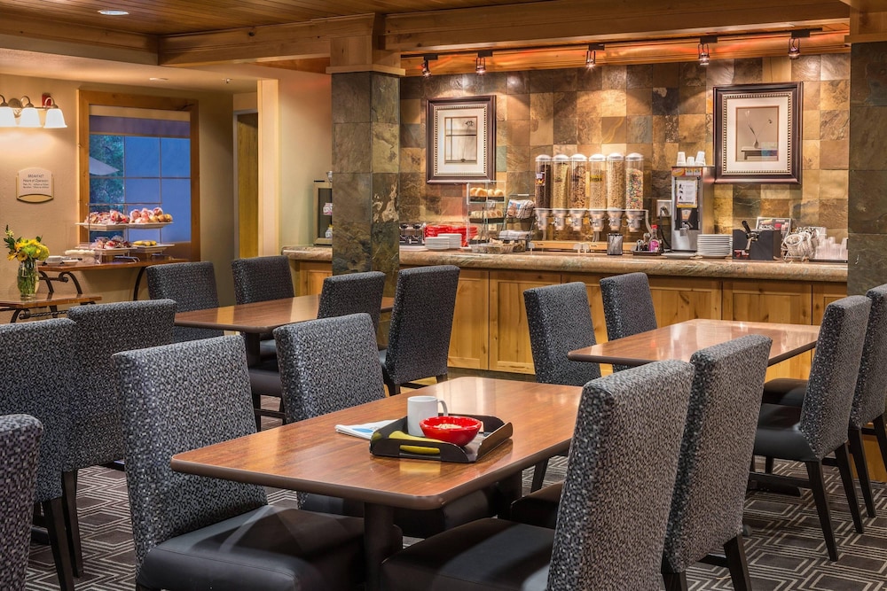 TownePlace Suites Bend Near Mt. Bachelor 28/36