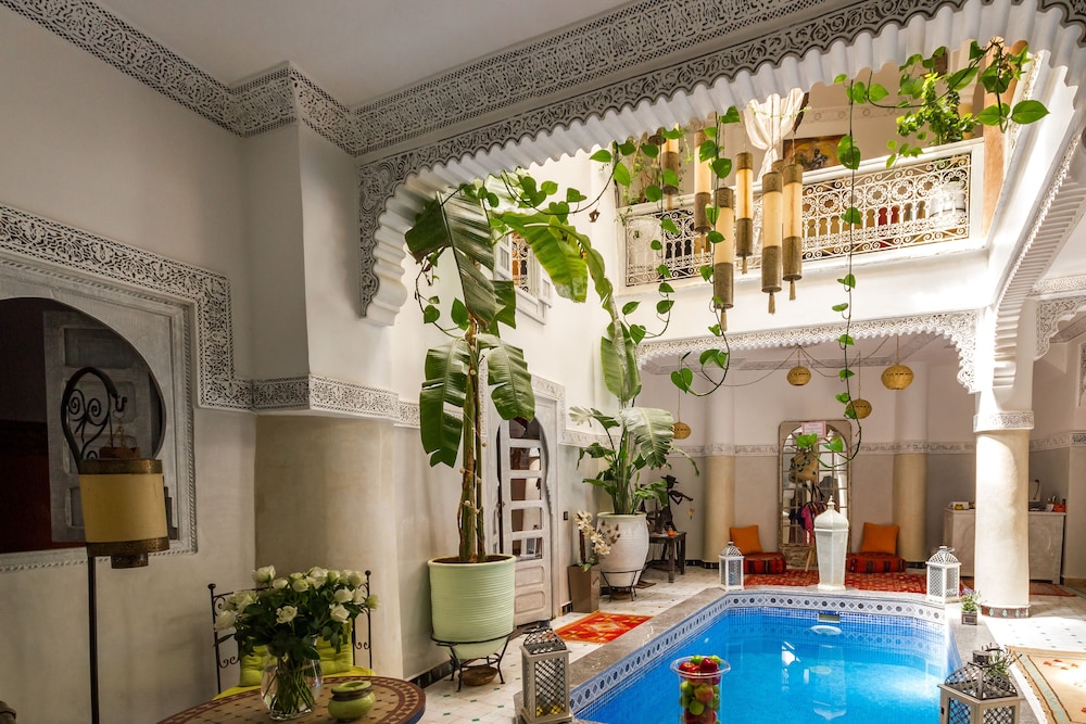 Riad Eloise 10/75