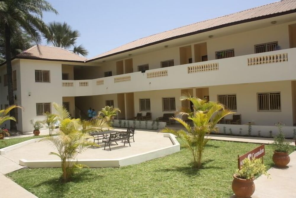 Bamboo Garden Hotel 33/43