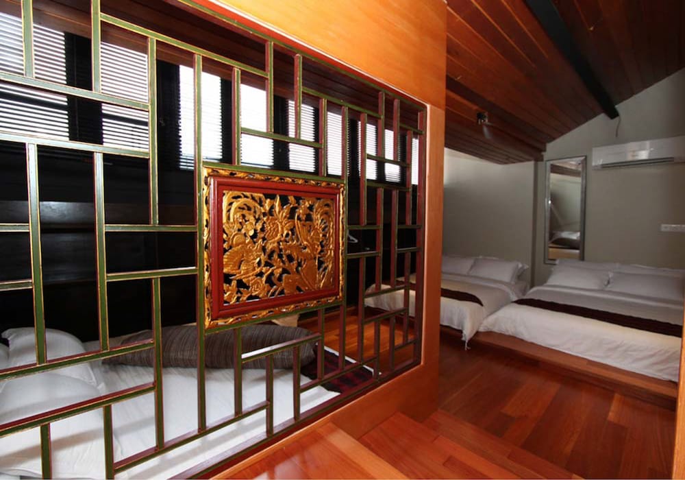 Courtyard At Heeren Boutique Hotel 39/52