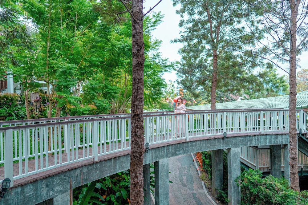 ヴィヴァーチェ カオヤイ リゾート 写真1