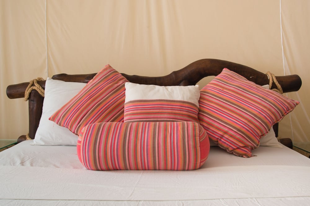 Bahari Dhow Beach Villas 23/61