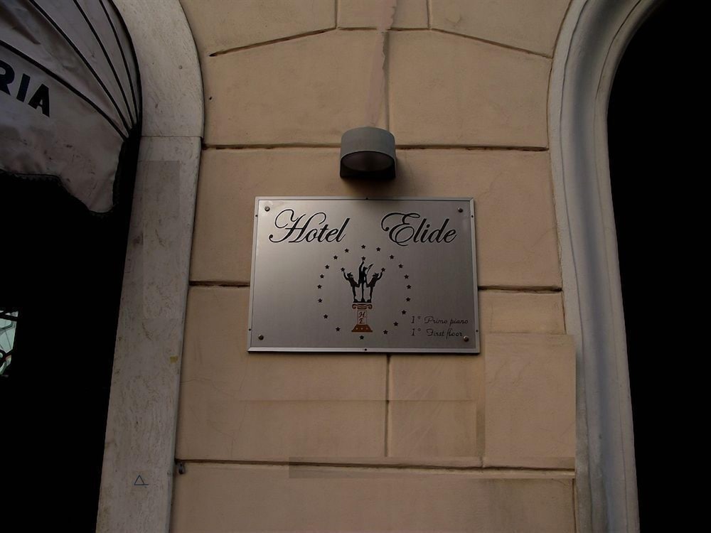 Elide Hotel photo3
