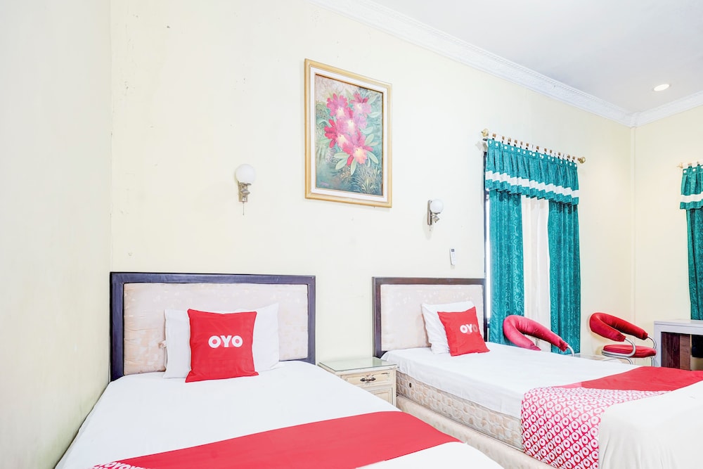 Collection O Kauman Near Stasiun Pekalongan Formerly Hotel Dian Chandar 17/37
