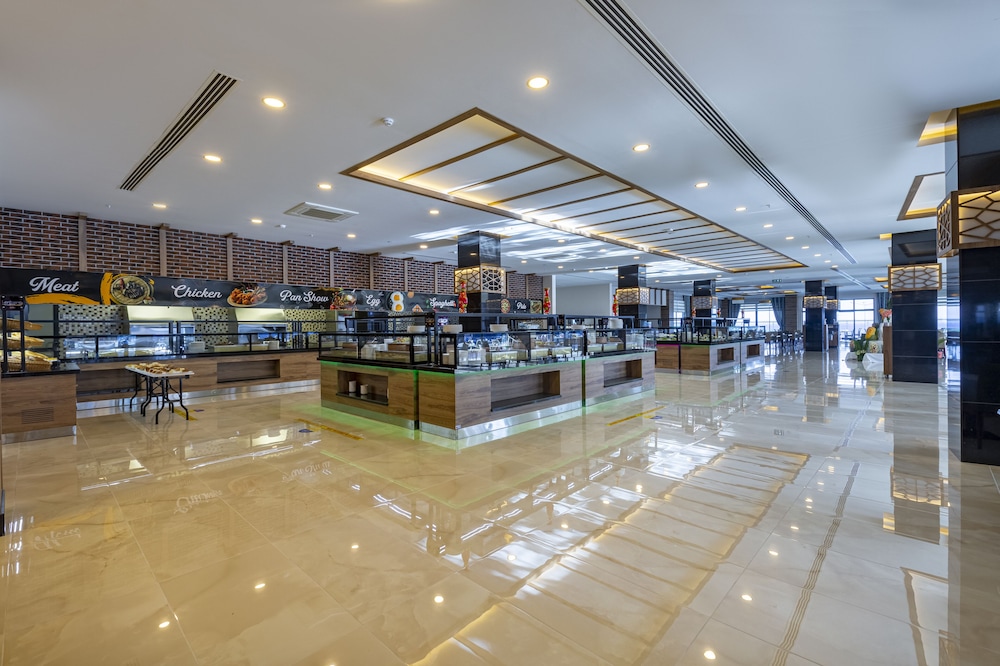 Lonicera Premium Hotel 36/42