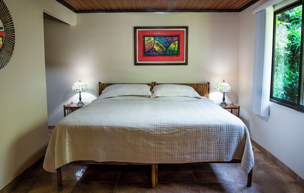 La Terraza Guest House 13/50