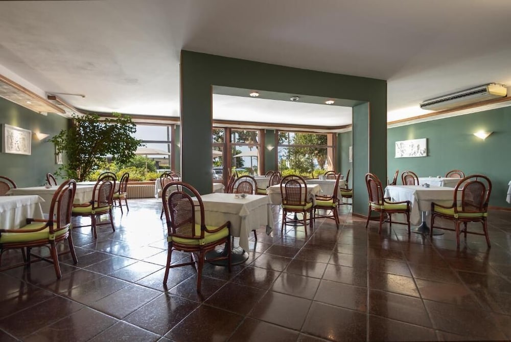 Hotel Kristina 38/49