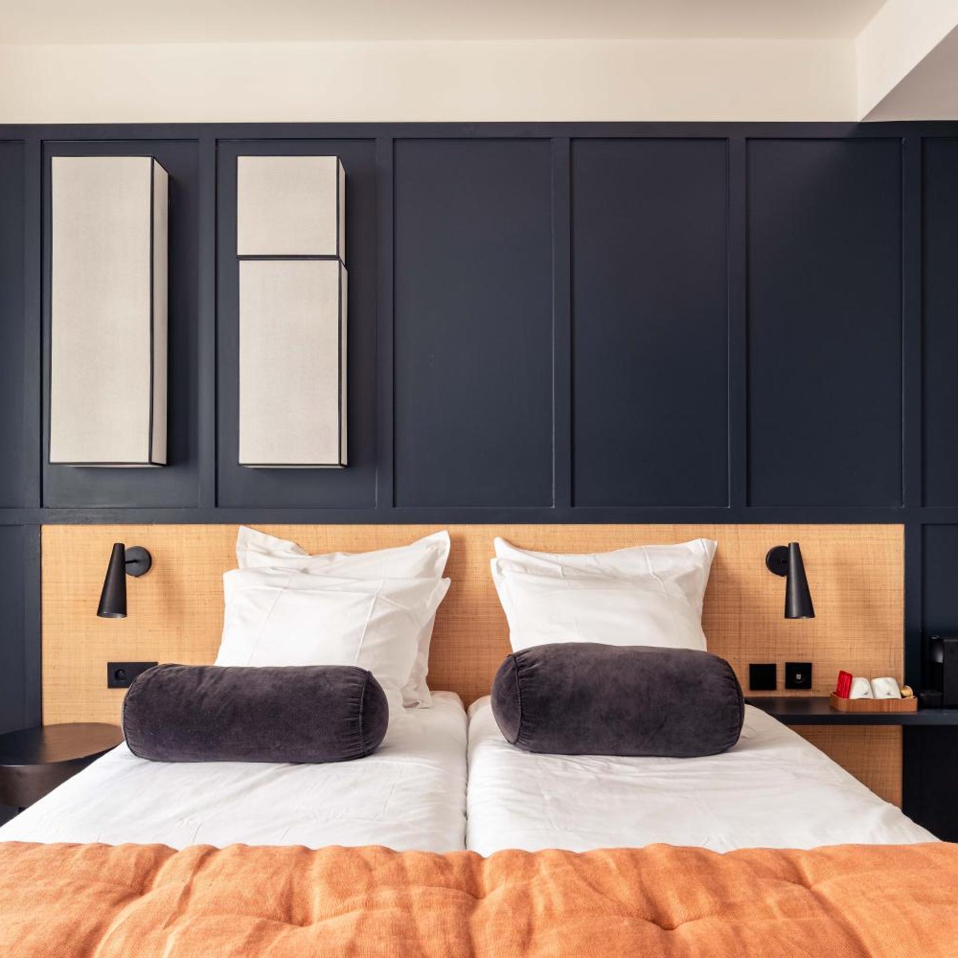 Parisian, Big, Double Bed