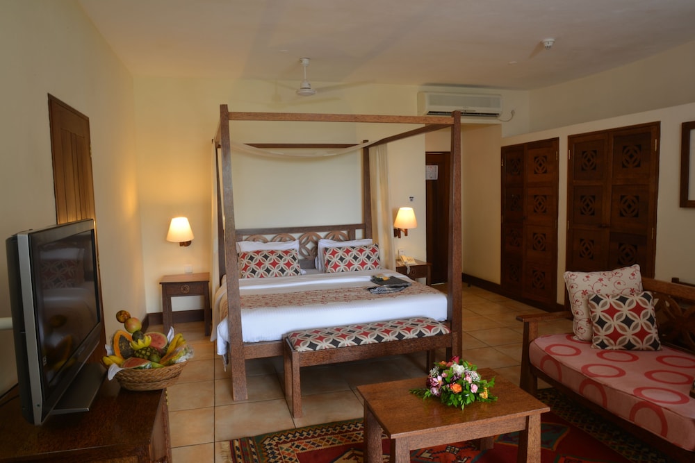 Baobab Beach Resort 24/72