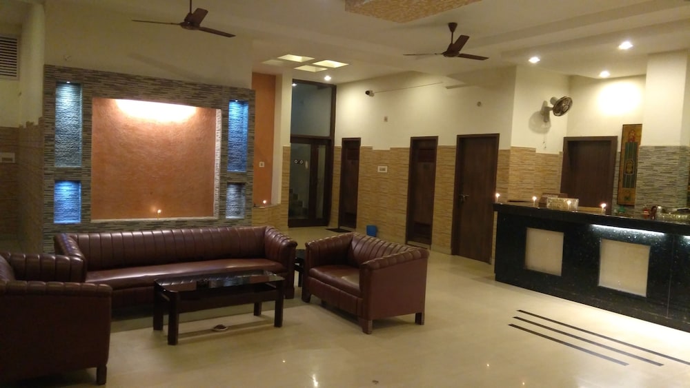 Hotel Samudra 12/50