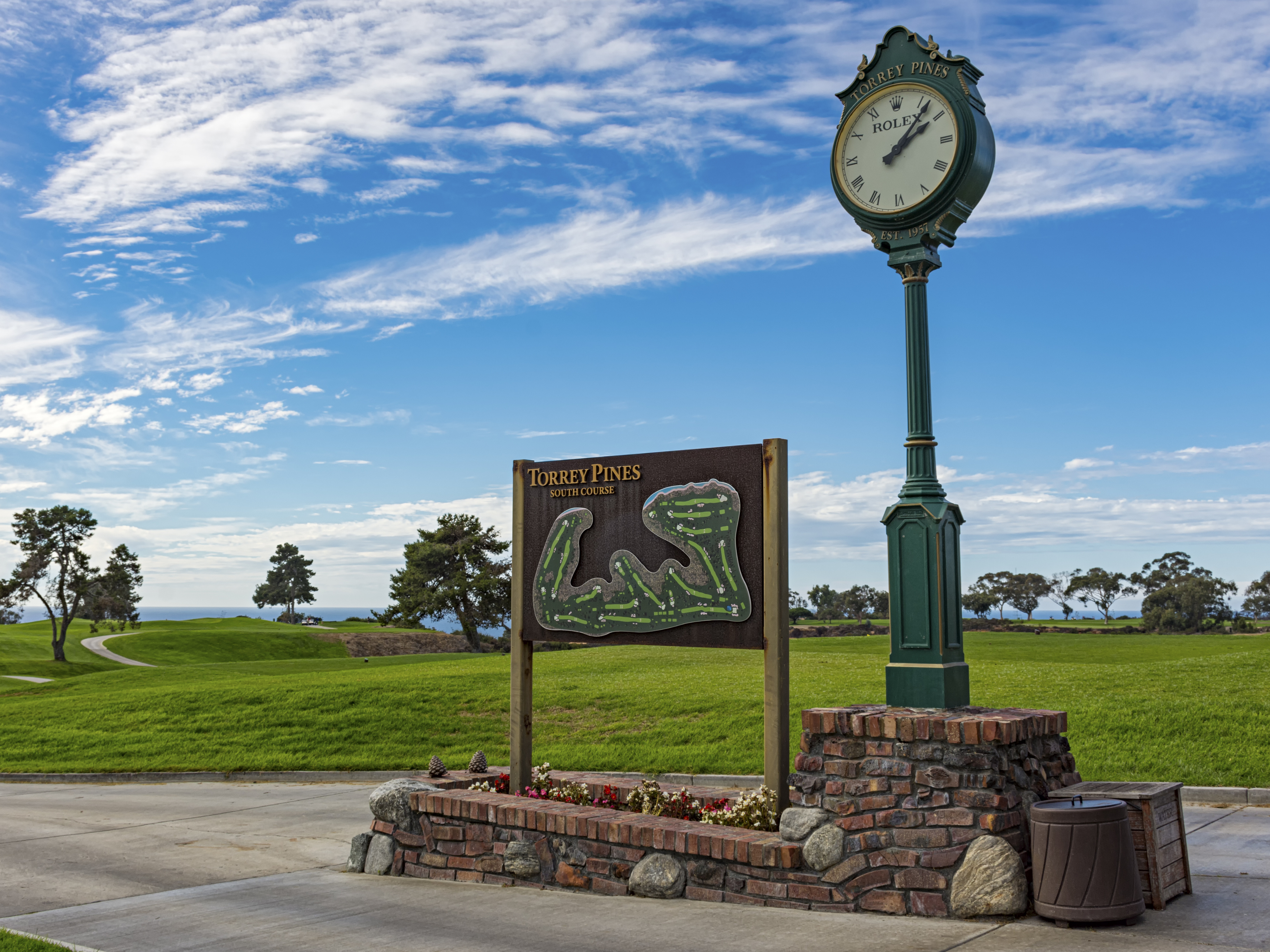 Hilton La Jolla Torrey Pines 45/47