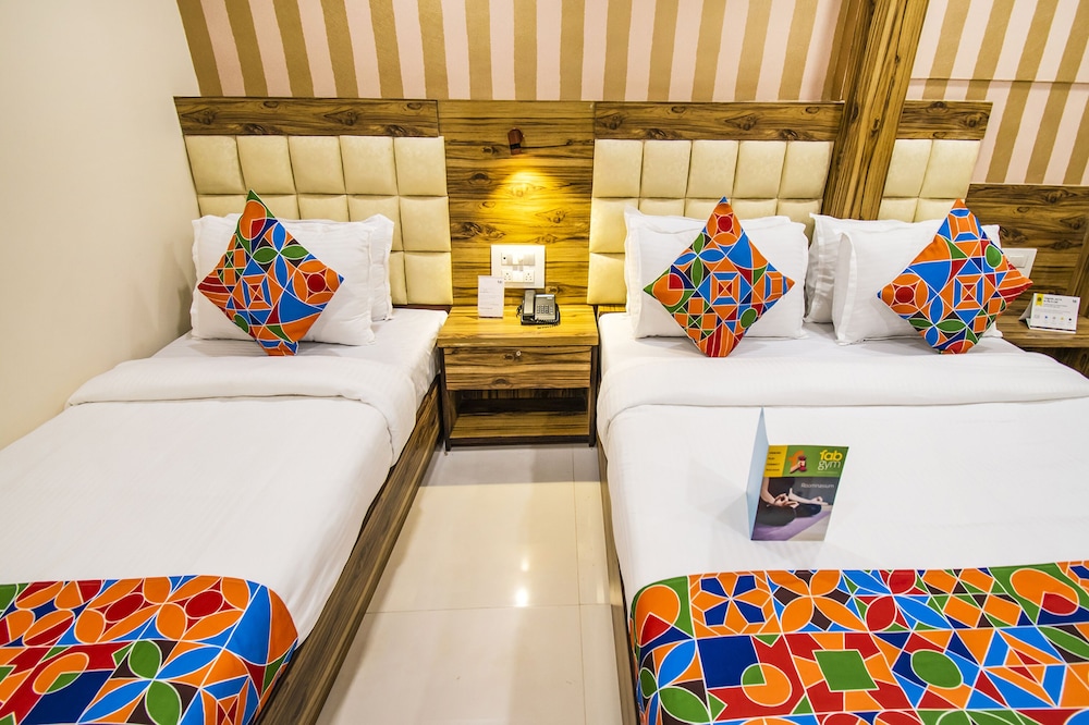 Fabhotel Orange Suites Santacruz East 15/26
