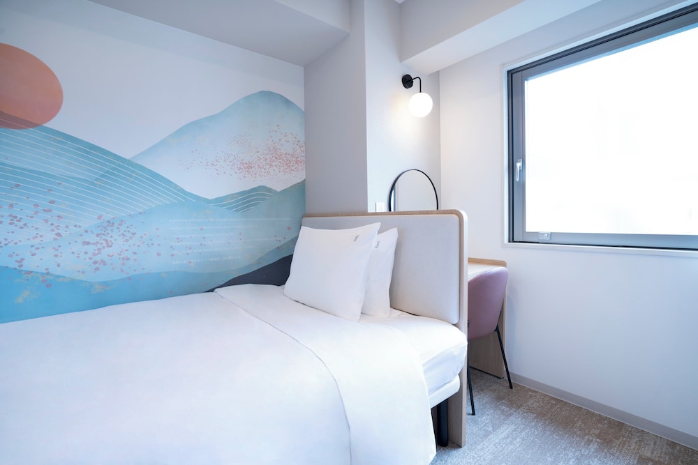 Single, 1 Double and 1 Single Bed