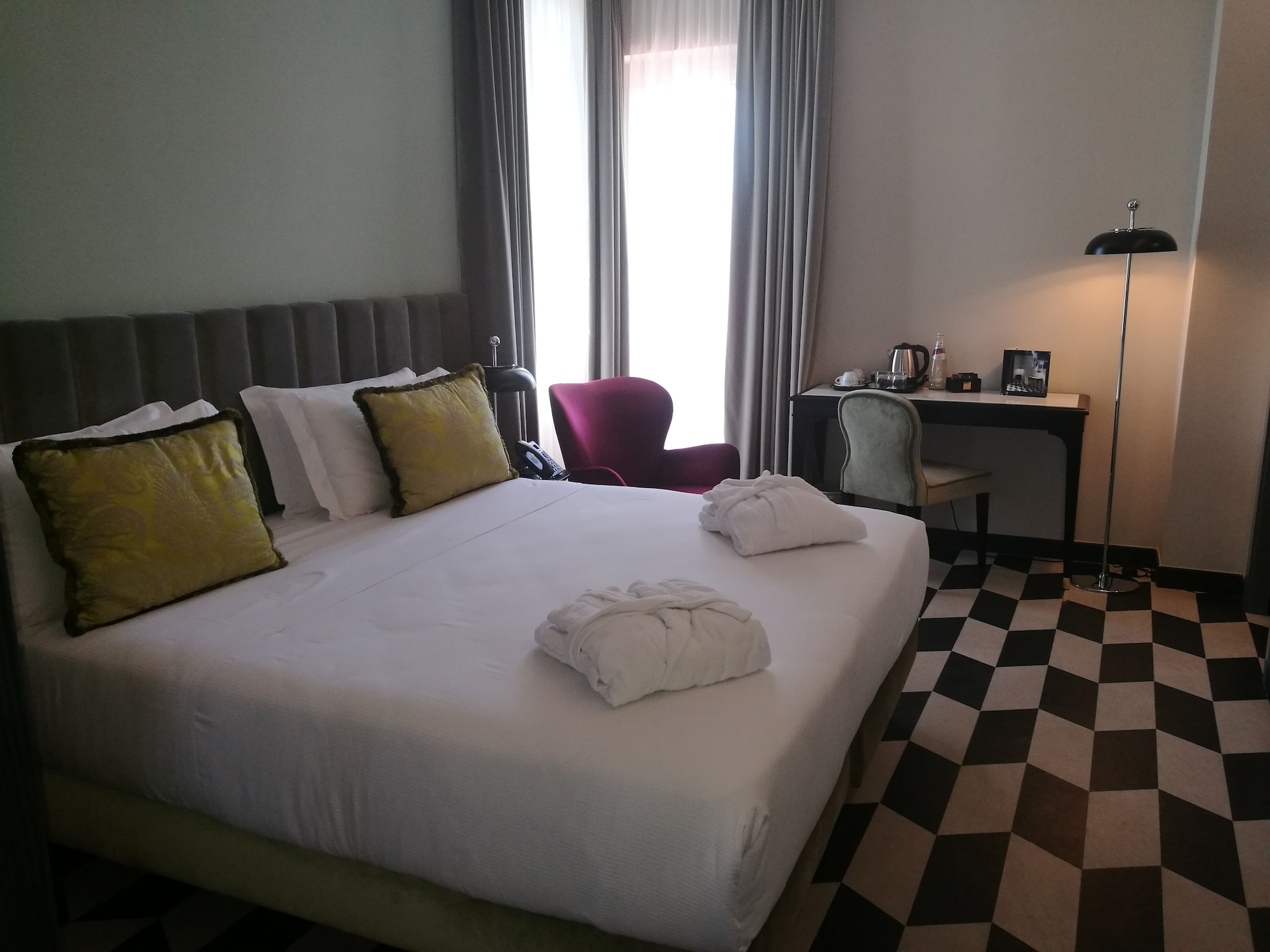 TOWER, DELUXE, DOUBLE BED, TERRACE