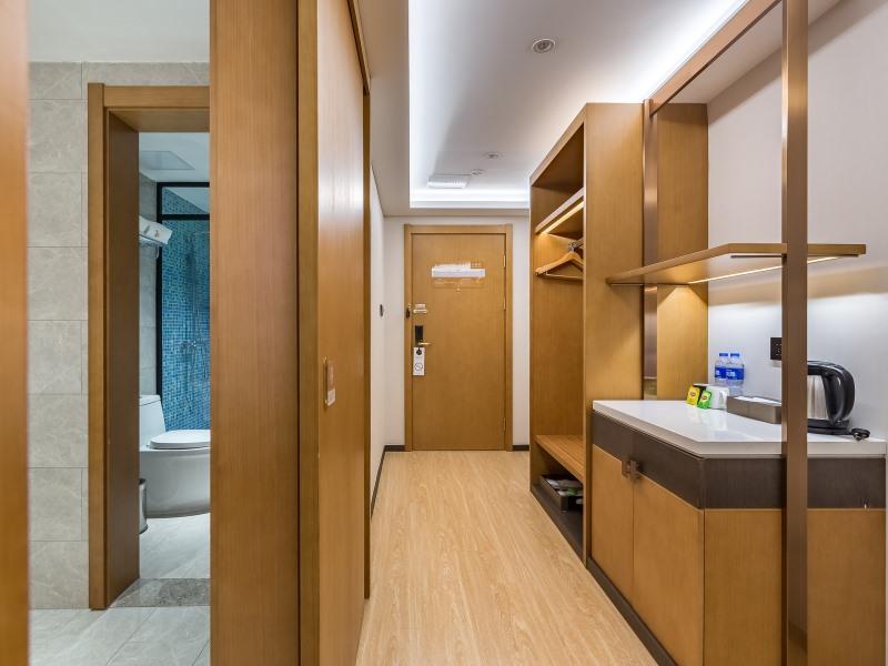 GreenTree Eastern Xuzhou High Speed Railway Station Square Yindi Automobile Market Hotel 30/32