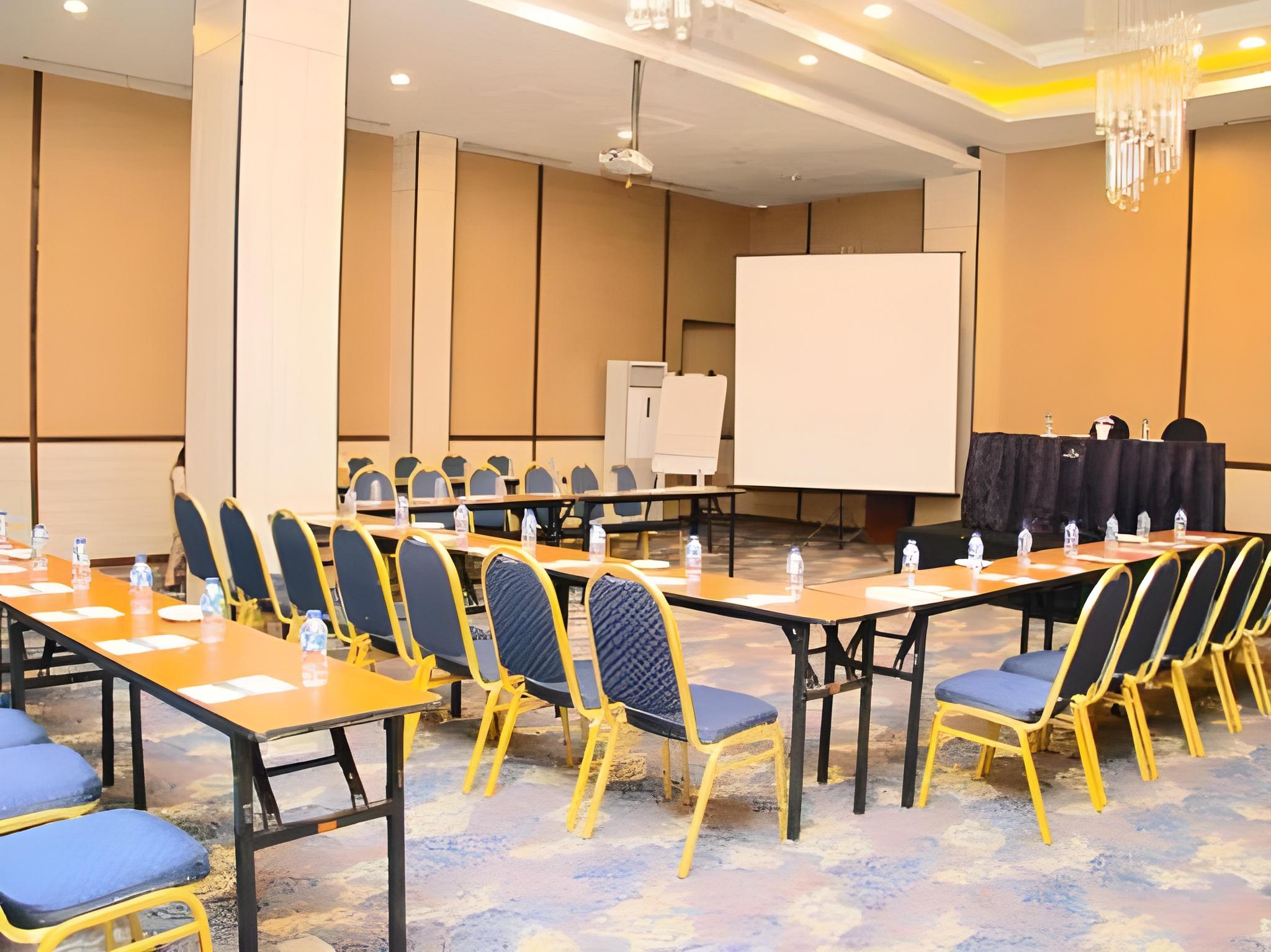 D Anaya Hotel Bogor 40/58