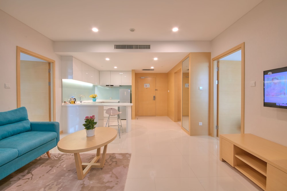HOLIDAY INN EXPRESS LUOYANG YICHUAN 31/56