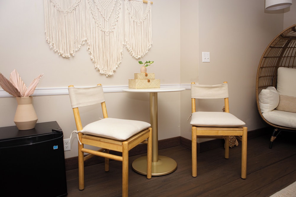 5th East Hall Bed Breakfast 36/46